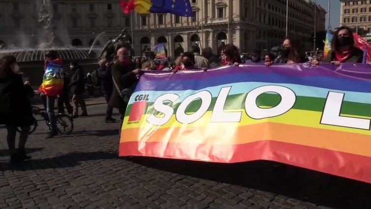 Tregua e negoziato, il 5 novembre in piazza per la pace