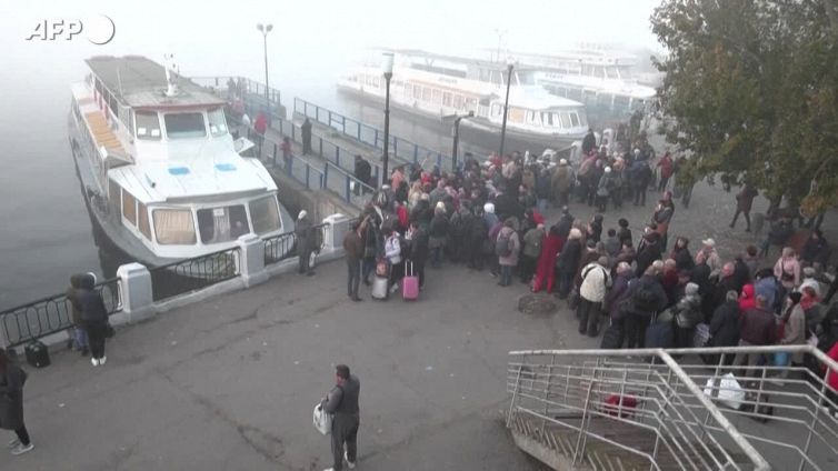 Ucraina, iniziata l'evacuazione di civili da Kherson