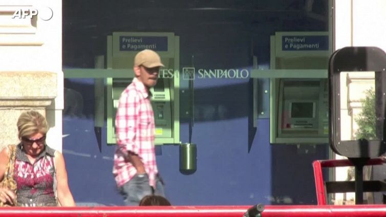 L'inflazione rompe ogni previsione e sfiora il 12%