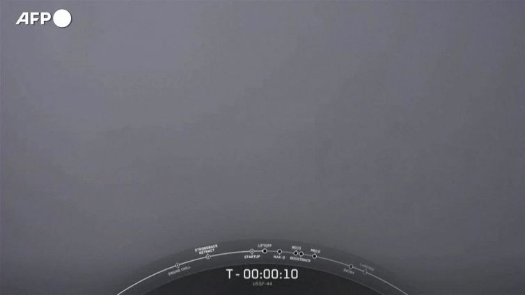 SpaceX, il razzo Falcon Heavy torna in missione dopo tre anni