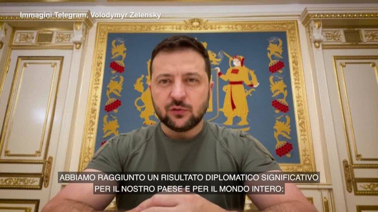 Ucraina, Zelensky: "Sul grano risultato molto importante per il mondo intero"
