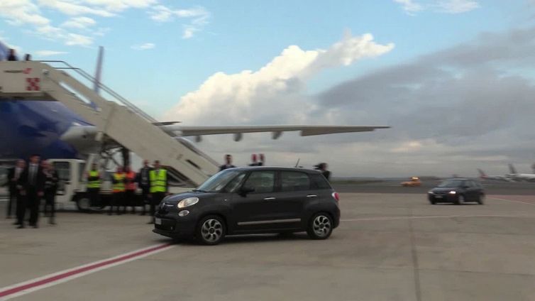 Papa Francesco e' partito per il Bahrein