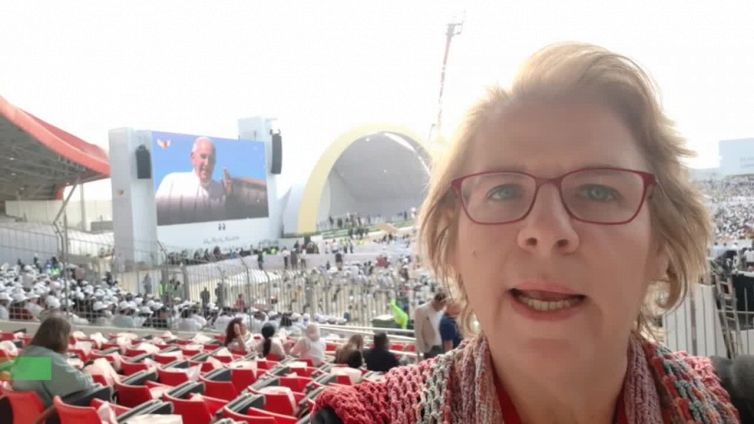 Papa Francesco in Bahrein, alla messa 30mila persone di 111 nazionalita'