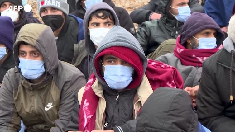Mano tesa da Francia-Germania su migranti. No da Norvegia
