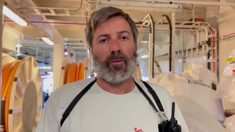 Migranti, Msf: "Su Geo Barents la situazione e' critica"