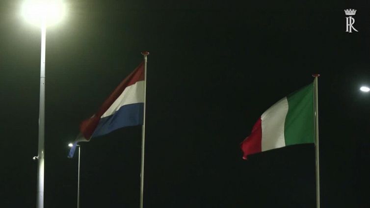 Mattarella in Olanda, l'arrivo all'aeroporto di Amsterdam