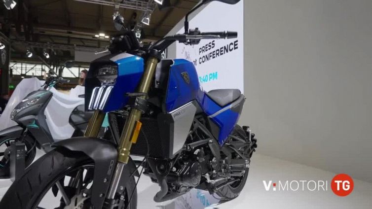 Eicma apre al pubblico e fa festa con Ducati