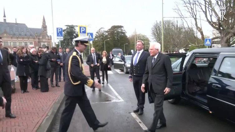 Mattarella all'Aja, incontro con il premier Rutte