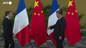 G20, stretta di mano fra Macron e Xi Jinping