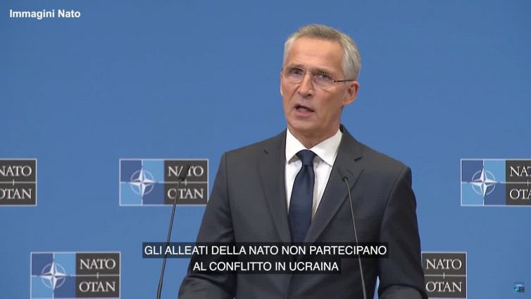Ucraina, Stoltenberg: "I Paesi alleati non sono parte del conflitto"