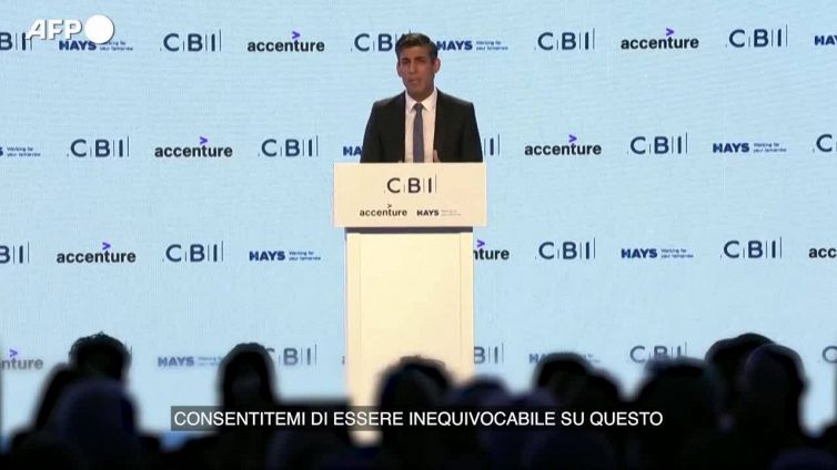 Regno Unito, Sunak: "Credo nella Brexit, sta offrendo vantaggi al Paese"