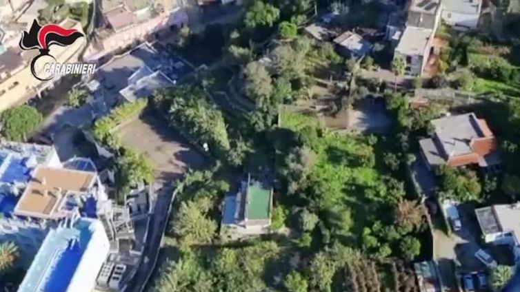 Casamicciola, le telefonate concitate al 112: "Siamo in trappola, ancora la frana"
