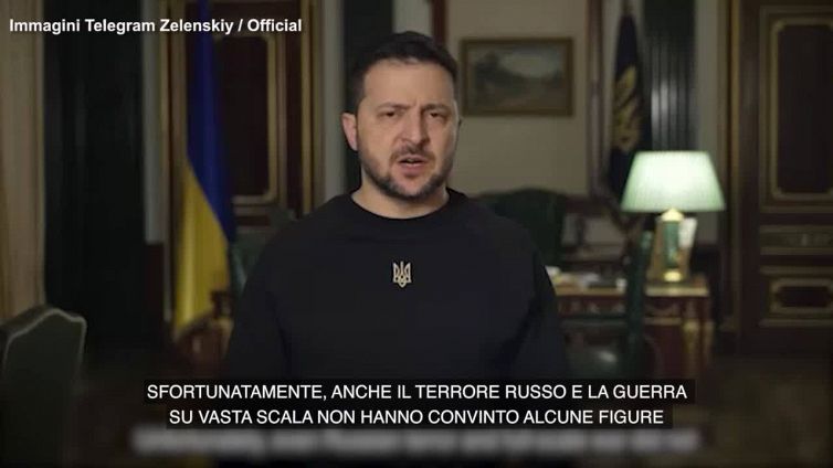 Zelensky: "Stop alle organizzazioni religiose legate a Mosca"