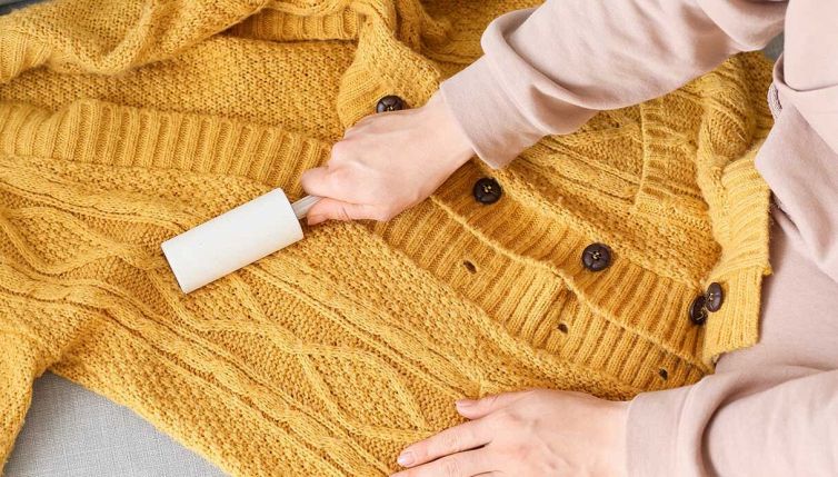 Il maglione nuovo perde pelucchi? C'è un modo infallibile per evitarlo