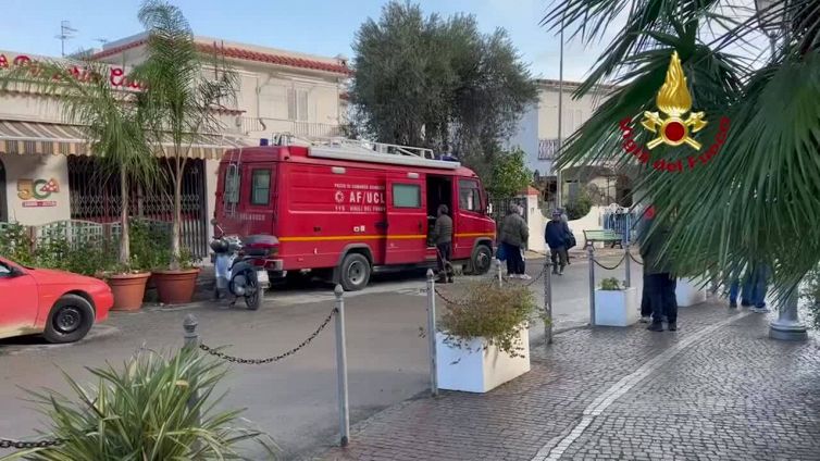 Casamicciola, vigili del fuoco e geologi verificano la sicurezza delle abitazioni