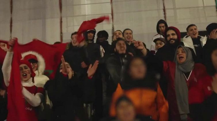 Brescia, la festa dei tifosi: "Chi siamo noi? Il Marocco!"