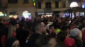 Mondiali, il Marocco batte la Spagna ai rigori e in Corso Buenos Aires a Milano esplode la festa