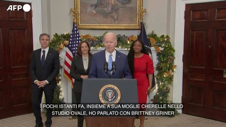 Biden: "Ho parlato con Brittney Griner, sta bene e sta tornando a casa"