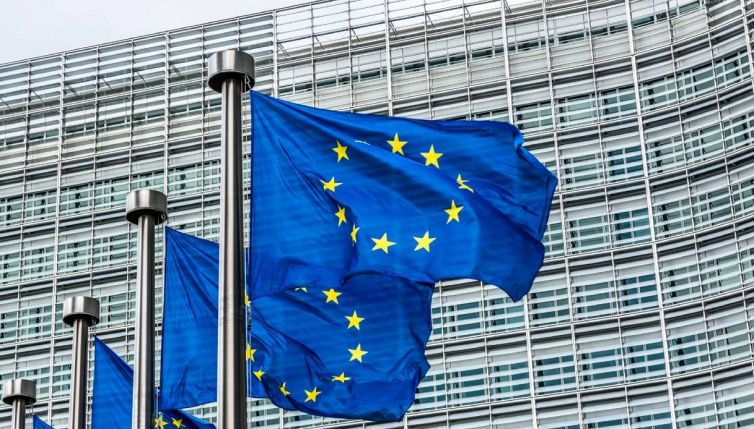 Ue cambia il tetto al contante: le nuove regole per i pagamenti