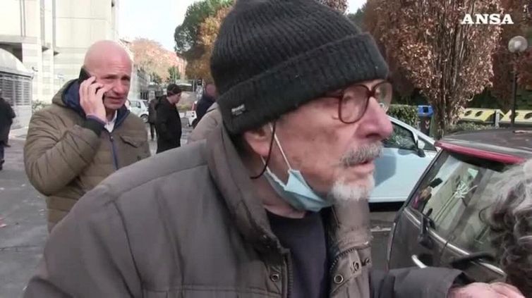 Sparatoria Roma: "È entrato dicendo vi ammazzo tutti, lo avevamo già denunciato"