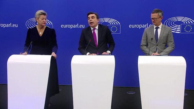 Qatar, Schinas: "Ho avuto in dono solo un pallone e dei cioccolatini"