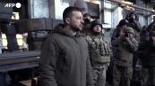 Ucraina: Zelensky in visita a Bakhmut, zona calda del fronte