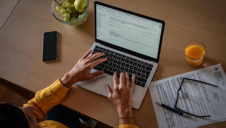 Smart working: le novità nella legge di Bilancio 2023