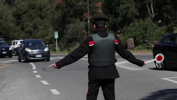 Casco in monopattino e controlli contro stragi in strada