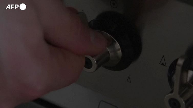 Effetto Natale e recessione soft, sale la fiducia