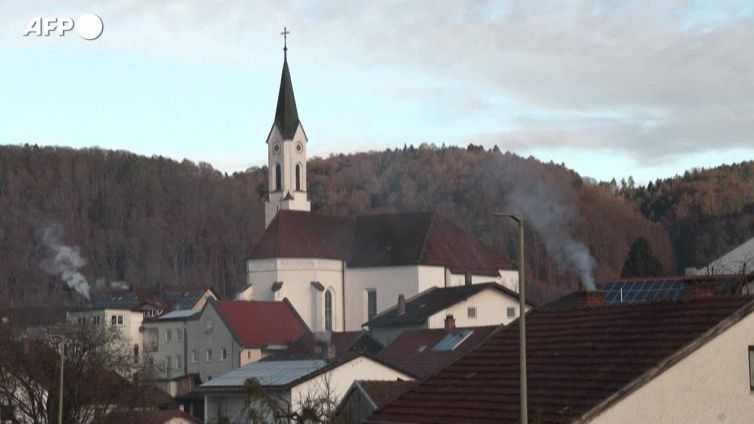 Germania, preghiere per Benedetto XVI nel suo villaggio natale di Marktl