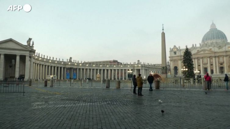 L'onda di fedeli per Ratzinger, 135mila in due giorni