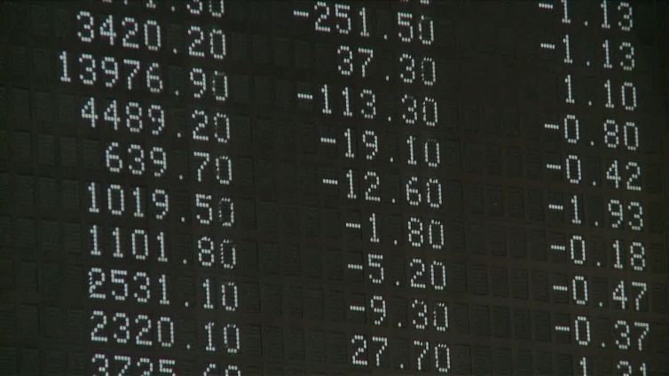 Prezzi Ue e lavoro Usa spingono a nuovi rialzi dei tassi