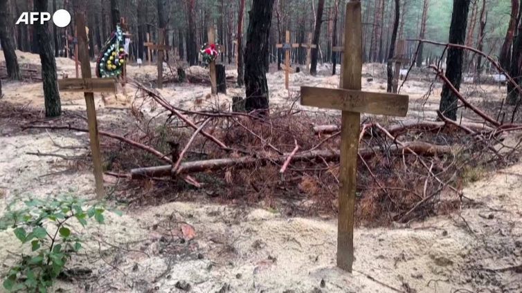 Si stringe la morsa sui crimini di guerra, summit a Londra