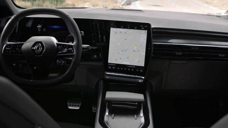 Austral, il nuovo Suv tecnologico di Renault