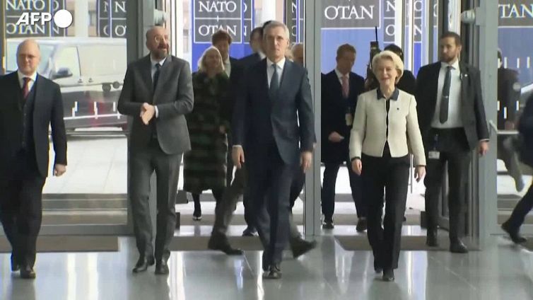 Si rafforza la cooperazione Nato-Ue: "Piu' armi a Kiev"