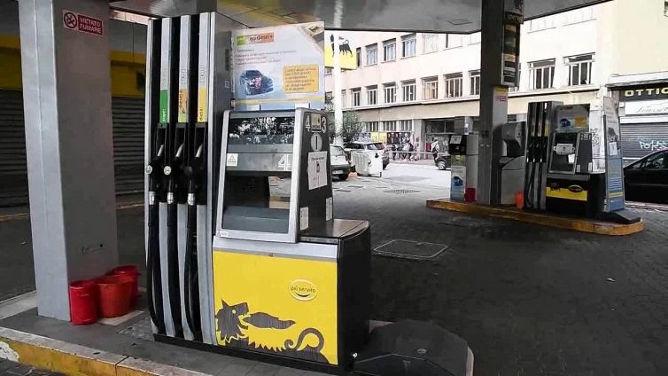 I benzinai confermano lo sciopero. Faro dell'Antitrust sulle compagnie