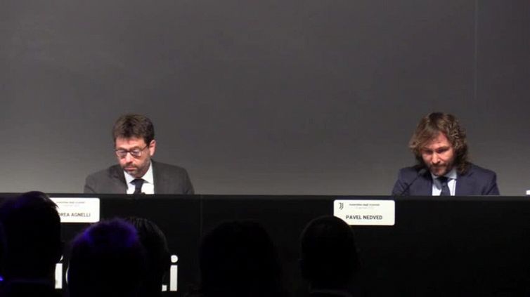 Juve, l'arrivo del nuovo presidente Ferrero e la commozione di Agnelli