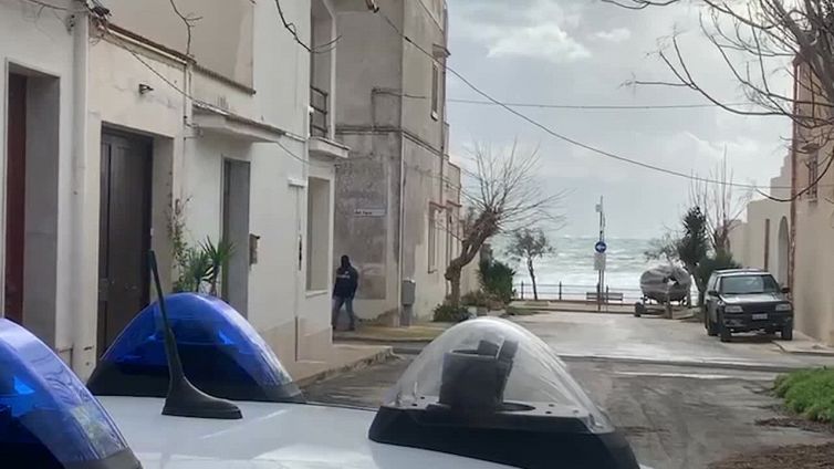 Messina Denaro, proseguono le perquisizioni a tappeto