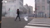 Peru', decine di feriti durante le proteste antigovernative