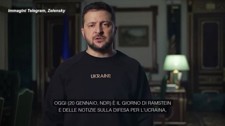 Ucraina, Zelensky: "Ramstein ci rafforza, lotteremo per i tank"