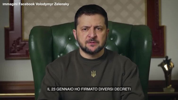 Ucraina, Zelensky vieta ai funzionari viaggi all'estero per scopi non ufficiali