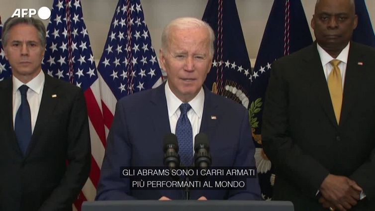 Ucraina, Biden: "La consegna dei tank sul campo richiedera' tempo"