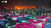 Attentato in Pakistan, i funerali di alcune vittime