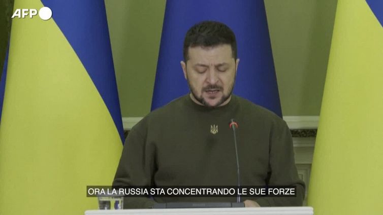 Zelensky: "Mosca vuole vendicarsi dell'Ucraina e dell'Europa libera e del mondo libero"