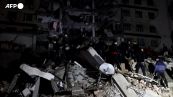 Terremoto tra Turchia e Siria, l'arrivo delle ambulanze a Diyarbakir