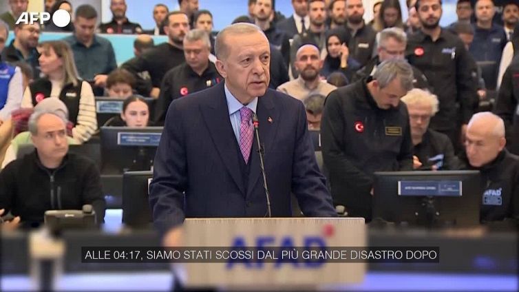 Terremoto in Turchia, Erdogan: "Il piu' grande disastro dal 1939"