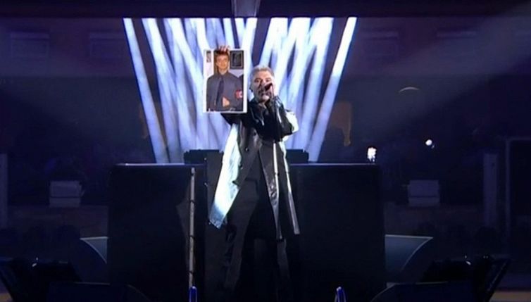 Sanremo 2023, il freestyle di Fedez contro Bignami, Codacons e ministra Roccella