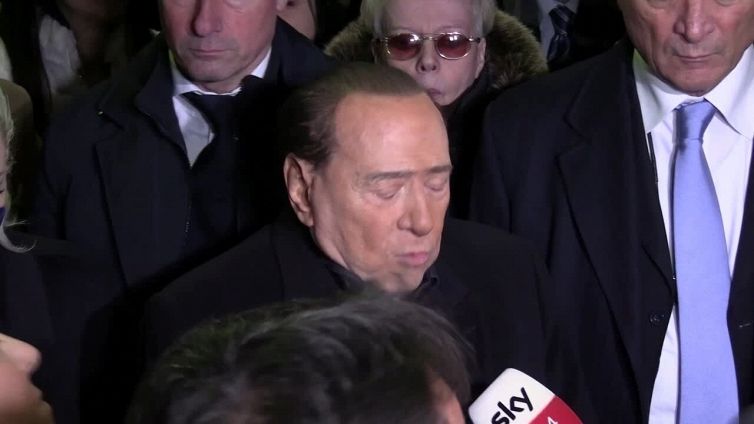 Ucraina, Berlusconi: "Se fossi premier non avrei mai incontrato Zelensky"