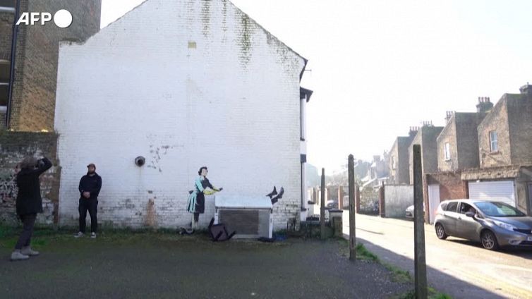 San Valentino, spunta un Banksy contro la violenza domestica