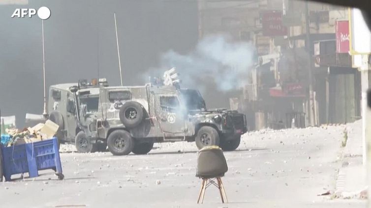 Undici palestinesi uccisi in un blitz israeliano a Nablus